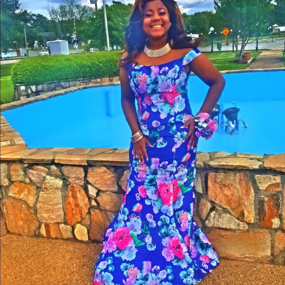 Prom dress